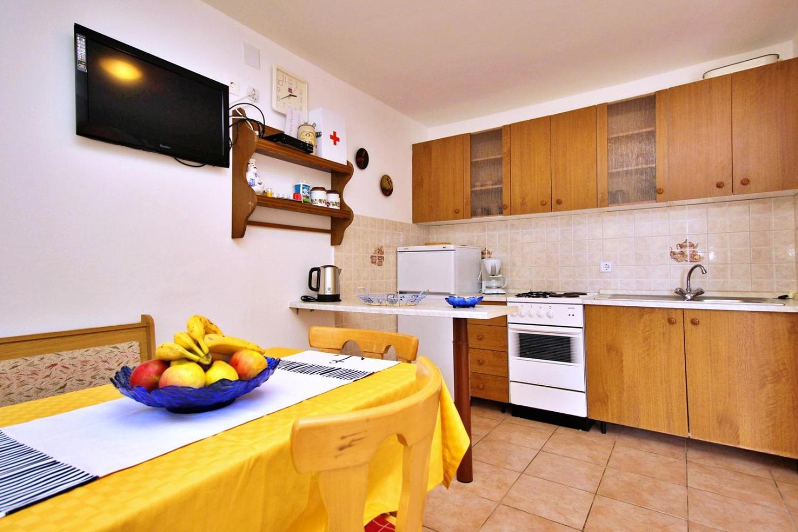 Apartments Zlatica Шіло Екстер'єр фото